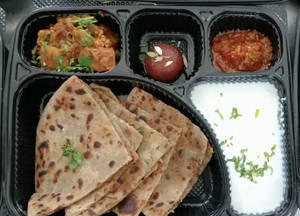 Bento Paratha Box -non _veg