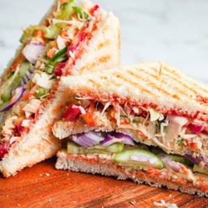 Veg Sandwich (no Cheese) (2pcs)