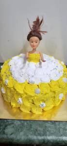 Pineapple Doll Cake (500 Gms)