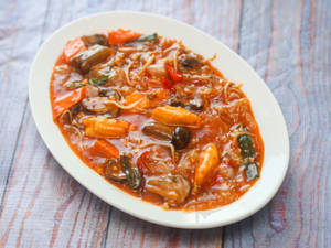Tangy Vegetables in Hot Chilli Sauce