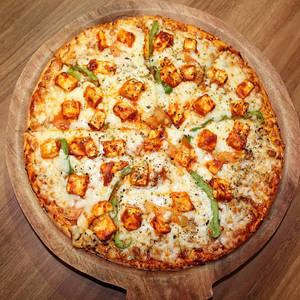 Chilly Paneer Pizza