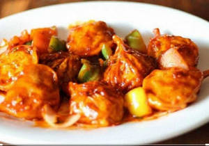 Chicken Gravy Momos ( 6 Pcs )