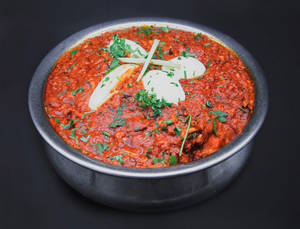 Murgh Mussalam (half / Full)