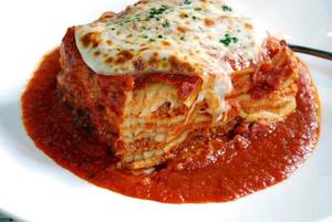 Chicken or paneer Tikka Makhani Lasagne 