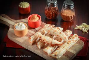 Garlic Bread Stick with Dip