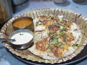 Masala Uttapam                                  