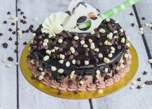 Chocolate Chip Cake 1Kg Cake