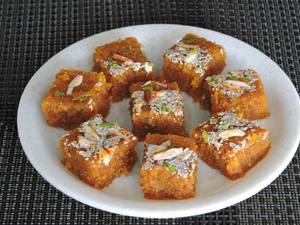 Dal Badam 