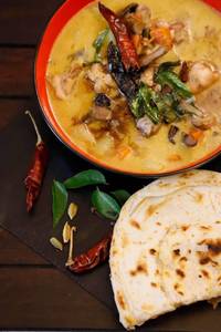 3 Kerala Parota With Chicken Stew