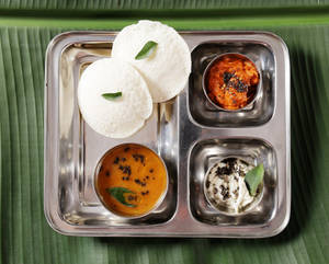 Idli - 2 Pcs