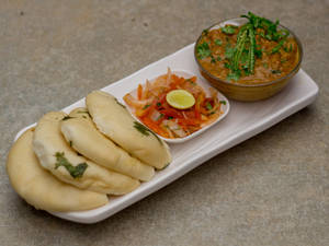 Chole with Baked Kulcha