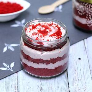 RED VELVET JAR CAKE                              
