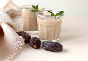 Dates Milkshakes