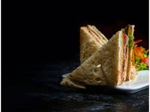 Veg Cheese Sandwich