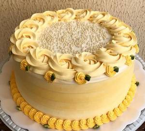 Pinnaple Fresh Cream Cakes [500 Gm]