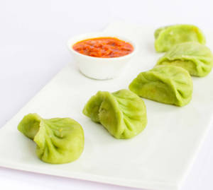Veg Momos [8pieces]