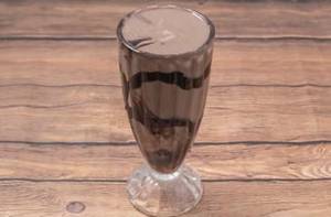 Chocolate lassi