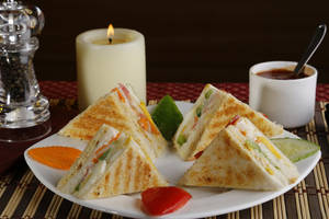 Saudi (club Mutton Sandwich)