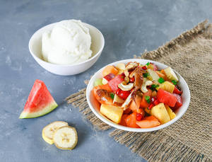 Fruit Salad With Vanilla Ice Cream