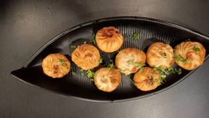 Veg Deepfried Momo [8 Pcs]