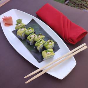 Avocado With Cucumber Roll