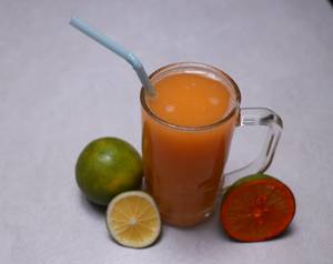 Ganga jamuna juice (Mosambi + Orange)