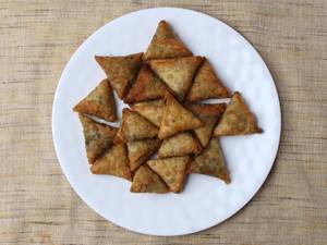 Cheese Paneer Samosa