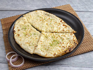 Cheese Garlic Naan
