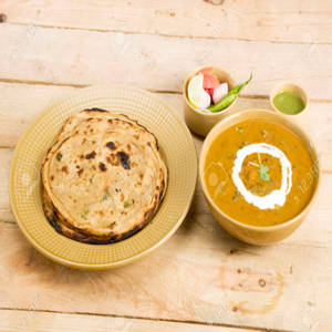 Homestyle Dal Makhni (200Ml) + 3 Plain Paratha