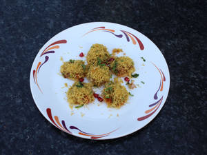 Sev Puri (6 Pieces)