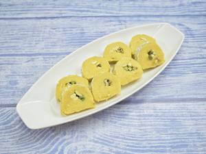 Besan Papdi 