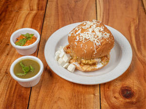 Paneer Tikki Burger