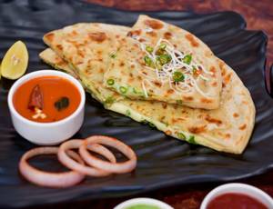 Chilli Cheese Paratha