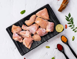 Chicken Curry Cut - Skinless, Boneless (Medium Pieces)