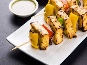 Kali Mirch Paneer Tikka