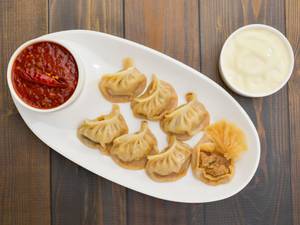 Steamed Chicken Tikka Momos(6Pcs)