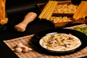 Alfredo Funghi Mushroom White Cheese Sauce Pasta