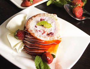 Strawberry Roulade Pastry