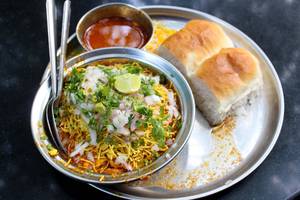 Misal pav