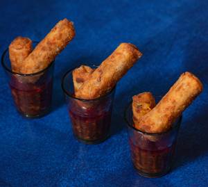 Cheese Chilli Onion Rolls