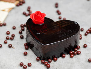 Mini Heart Shape Cake (brown) 200gm