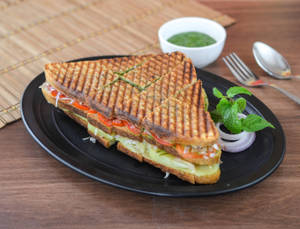 Veg Grilled Sandwich