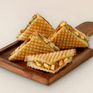 Grilled Paneer Taka Tak Sandwich (150 Gm)