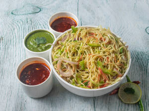 Vegetable Hakka Noodles