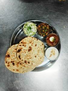 Roti & Rice Thali