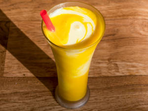 Mango Lassi ( 300 ml )