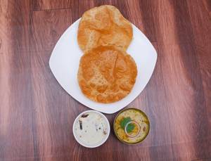 Poori (2 Pcs)