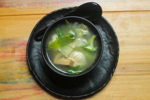 Veg Burnt Garlic Soup