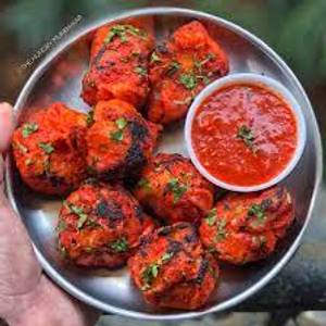 Chicken Fried Momos (8 Pcs)