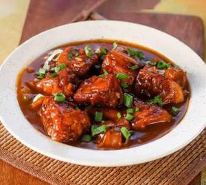 Paneer Chilli Gravy (300 Gm )